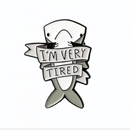 Значок акула "I'm very tired"  20 х 25 мм